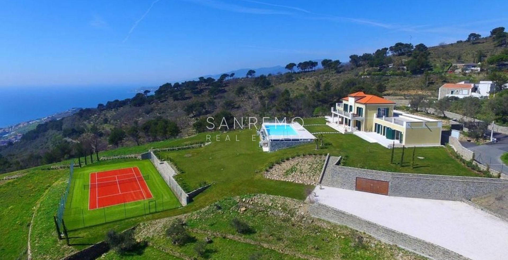 Magnificent villa for sale close to Sanremo