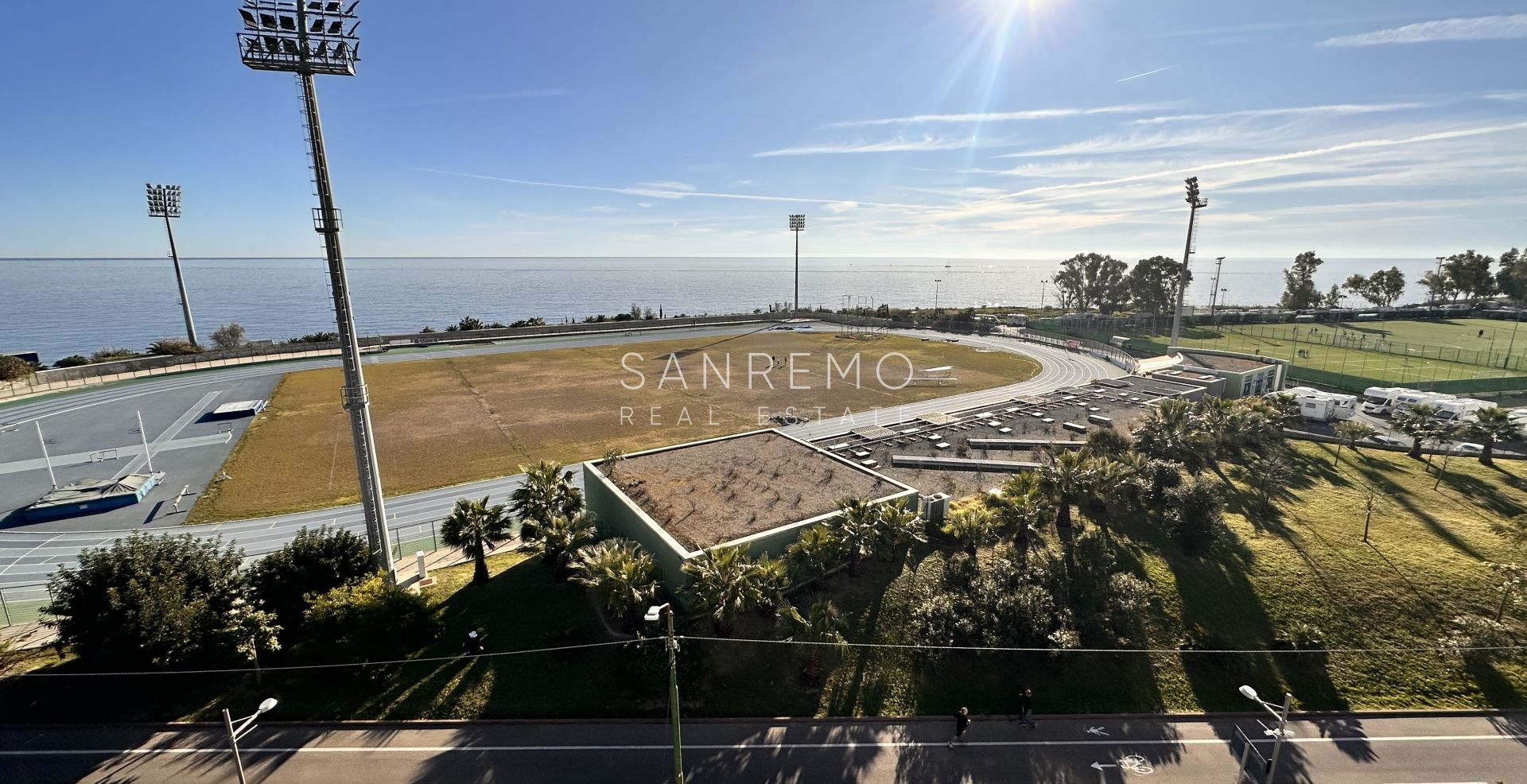 Penthouse for sale in Sanremo with amazing sea view and terrace